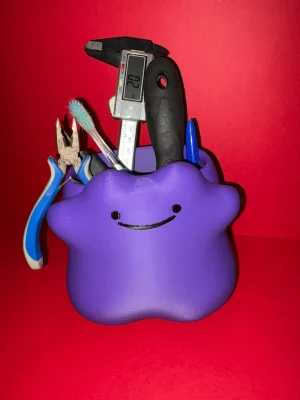 Ditto Pen Holder — source reference photo, not owned inventory